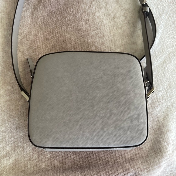 Kate Spade Purse - Picture 3 of 5